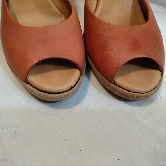 Kork Ease Liliana Aranchio Leather Wedge Peep-Toe Heels - Picture 10 of 12